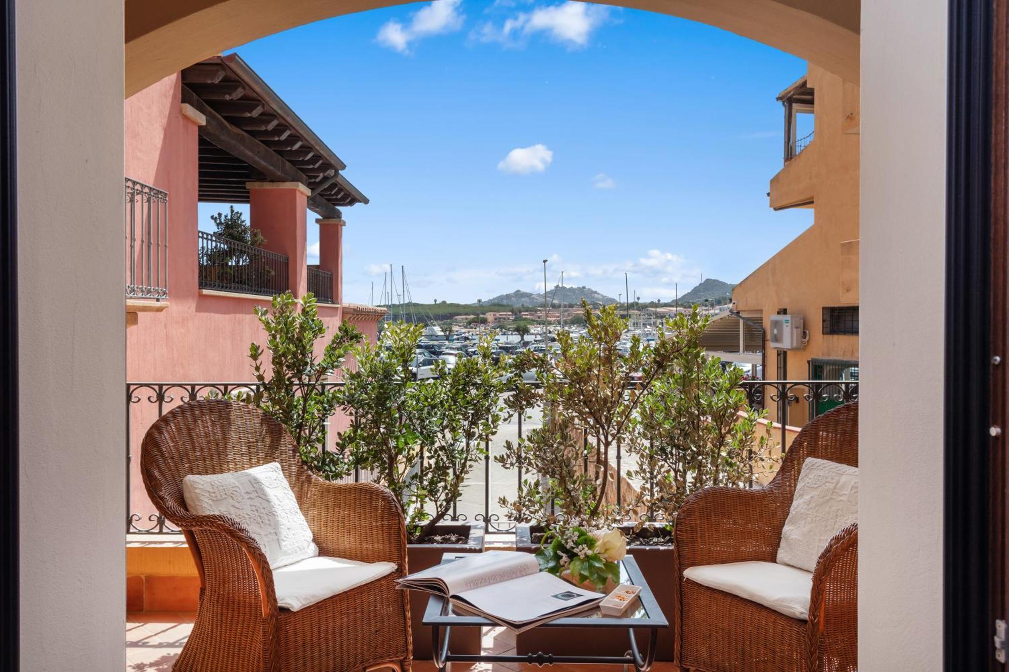 La Vecchia Fonte Boutique Hotel Palau Exteriér fotografie