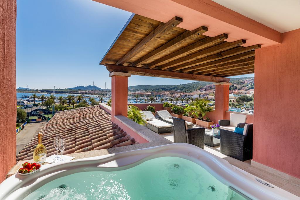La Vecchia Fonte Boutique Hotel Palau Exteriér fotografie